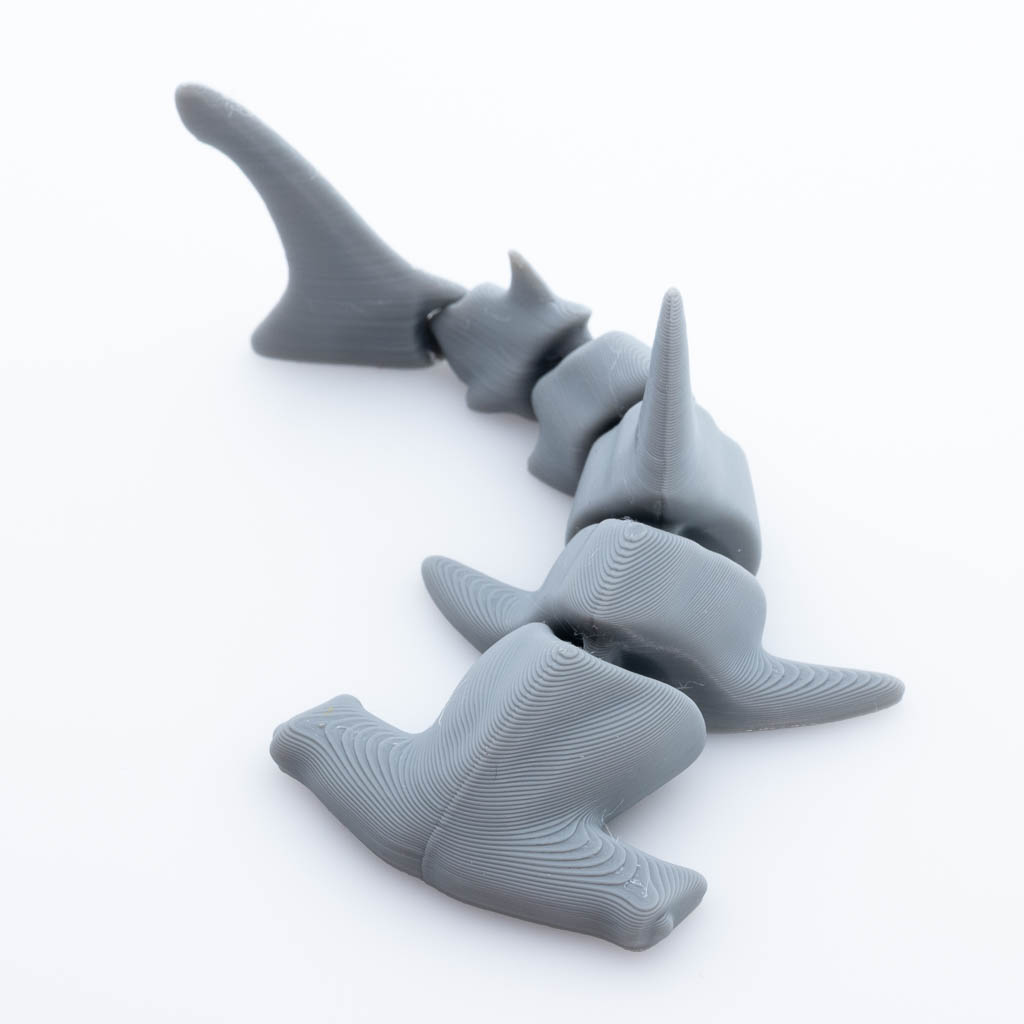 Requin-marteau articulé 3d